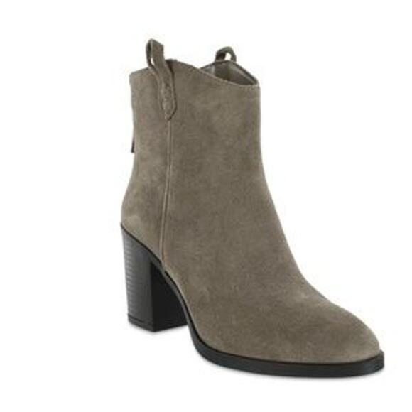NEW MIA Aedlin Gray Suede Zipper Back Ankle Boots Size 11M - Picture 1 of 10